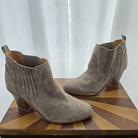 Nine West Mayley Block Heels Ankle Chelsea Boots Sz 8.5 Womens Stone Gray Taupe - Picture 1 of 16